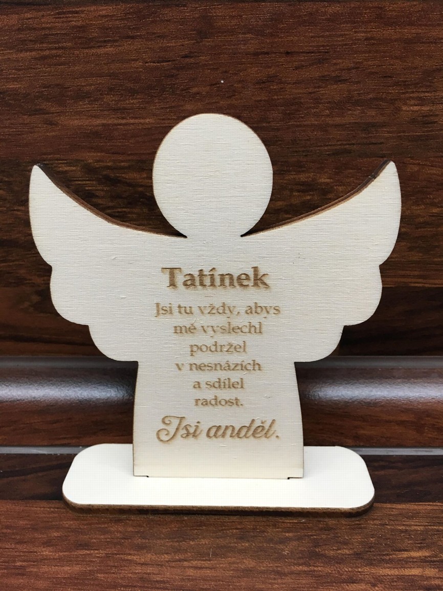 Dřevěný andělíček 12 x 10 cm - Tatínek