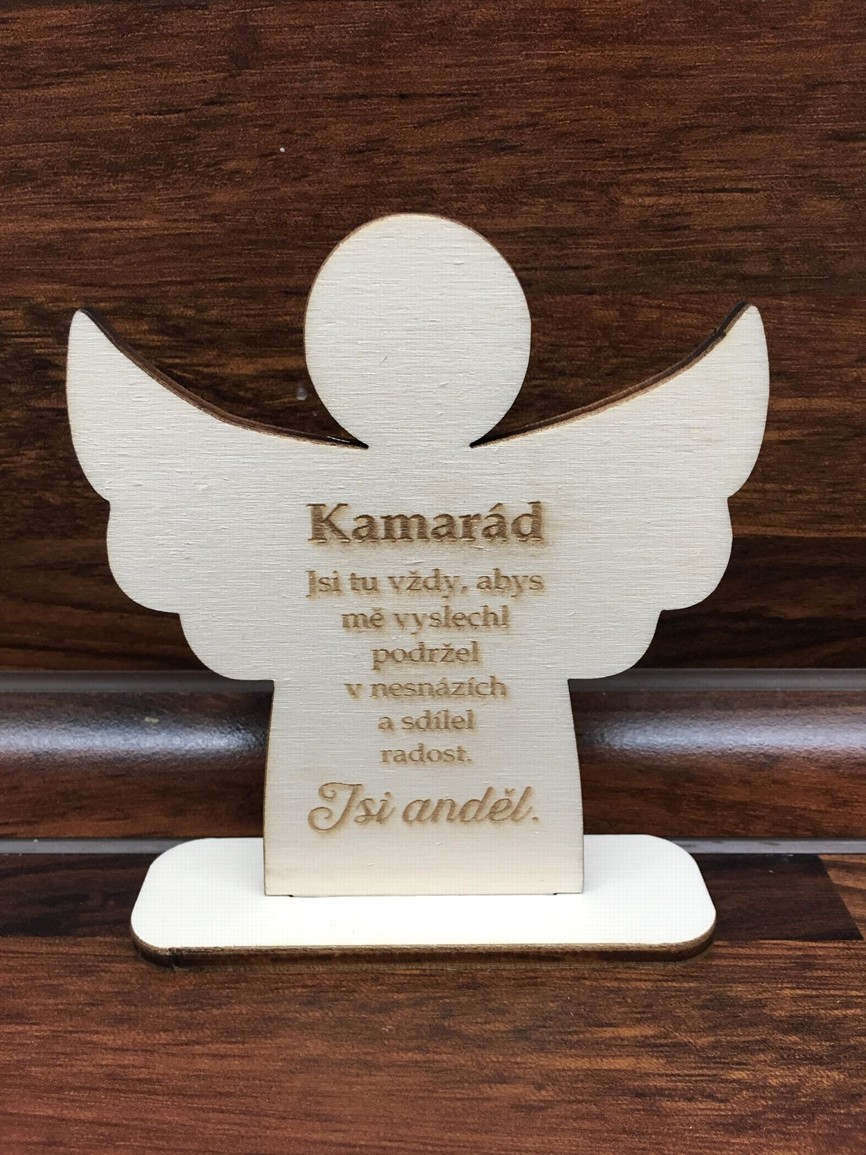 Dřevěný andělíček 12 x 10 cm - Kamarád
